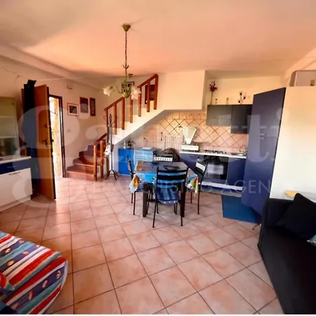 Villa La Casa Di Ornella E Alfio *